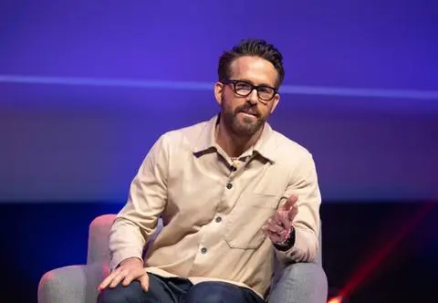 Ryan Reynolds poddał się kolonoskopii. "Możliwe, że to uratowało ci życie" 