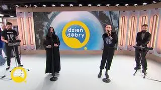 Paveu Ostrovsky i Anja Orthodox w piosence “Tam” 