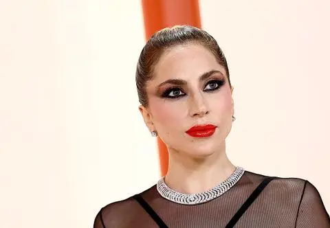 Oscary 2023. Lady Gaga pomogła fotografowi. To nagranie jest hitem w sieci