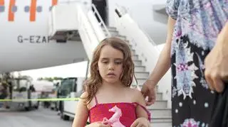 Dziecko w samolocie