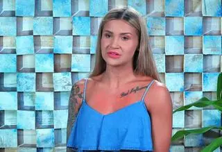 Wiktoria "Hotel Paradise 4"
