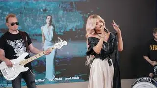 Clödie na scenie Dzień Dobry TVN namawia do pokazania prawdziwego ja. "Akceptujmy siebie"