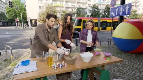 Hit wśród dzieci i rodziców. Piasek kinetyczny zrobisz sam w kilka minut