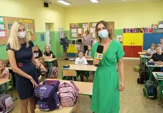 Uczniowskie tornistry ważą za dużo. Najcięższe noszą dziewczynki. Dlaczego?