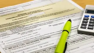 Składanie PIT-ów za 2022 rok zaczęło się od problemów. Ministerstwo Finansów wyjaśnia