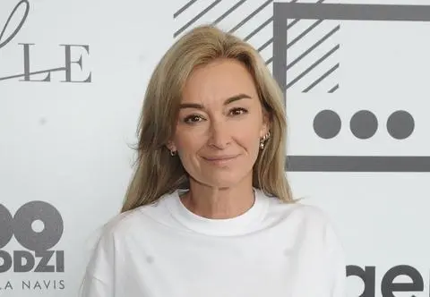 Stęskniona Martyna Wojciechowska wtula się w 15-letnią córkę na lotnisku. "Piękna relacja"