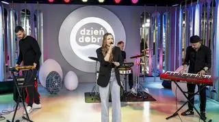 Paulina Gołębiowska i "Mniej więcej" na scenie Dzień Dobry TVN. "To utwór o zmianach"