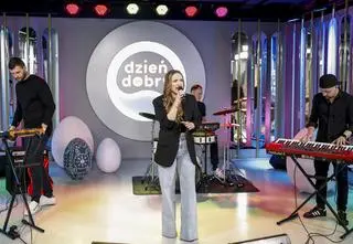Paulina Gołębiowska i "Mniej więcej" na scenie Dzień Dobry TVN. "To utwór o zmianach"