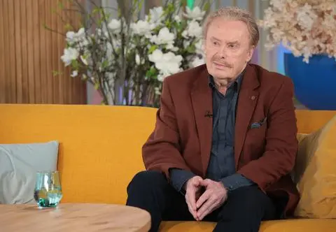 Daniel Olbrychski współpracuje z żoną. "Ułożenie planu miesiąca i dnia nie jest łatwe"