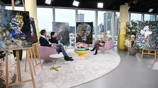 Tworzy prace z płyt kompaktowych. "Są to artyści zamknięci w obrazach" 
