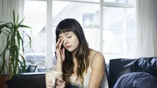 Bezsenność masowym problemem Polek. Jak sobie z nim radzić? 