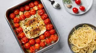 Ser śródziemnomorski nadaje się nie tylko do sałatek. Sprawdź, w jakich daniach można go wykorzystać