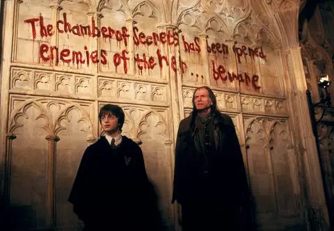 Co wiesz o filmie "Harry Potter i komnata tajemnic"? Rozwiąż quiz i odpowiedz na 13 wyjątkowo trudnych pytań