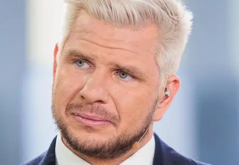 Jak Filip Chajzer dogaduje się z ojcem? "To nie jest tak, że ojciec dzwoni i mówi: 'syneczku kochany...'"  