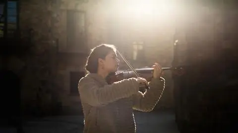 Wpływ muzyki i plastyki w szkole na dorosłe życie