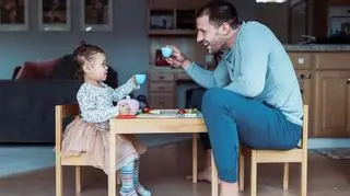 Przyznał, że nie pomaga żonie. "Jesteś wzorem do naśladowania" 