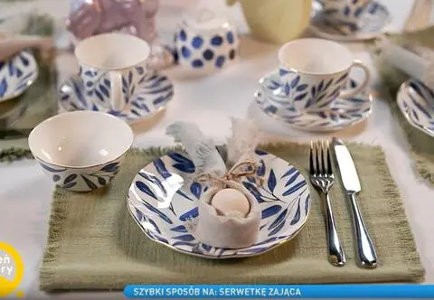 Szybki sposób na serwetkę w kształcie zająca. Zaskocz gości na Wielkanoc 