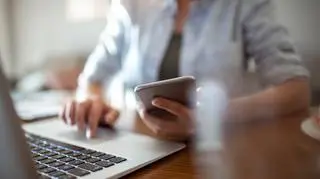 Oszuści wyłudzają dane do aplikacji mObywatel. NASK ostrzega