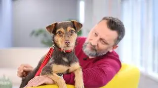 Radek Ekwiński i pies Henio 