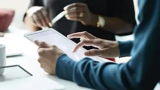 Jak wybrać dobry tablet? Jakie funkcje powinien spełniać?
