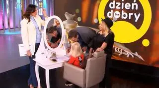 Jak pielęgnować delikatne włosy dziecka? Fryzjerka gwiazd o swoich patentach