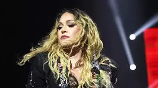 Madonna znowu pozwana przez fanów. "Narażanie na oglądanie scen pornograficznych"