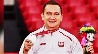 Rafał Czuper porusza się na wózku i jest mistrzem tenisa. "Na początku lądowałem na ziemi"