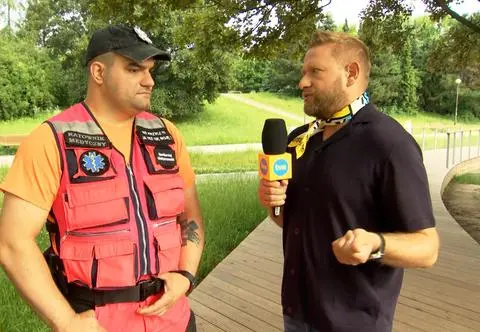 Ratownik medyczny obala mity związane z upałem. "Zimny prysznic nie jest dobrym rozwiązaniem"