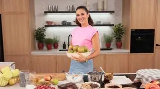 Wieniec róż z jabłkami - pyszny deser, który zachwyci smakiem i wyglądem