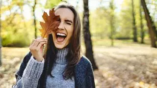 Kobieta kochająca jesień
