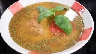 Domowa zupa instant z suszonymi pomidorami