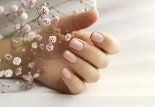 Blooming Gel - nowy trend w stylizacji paznokci