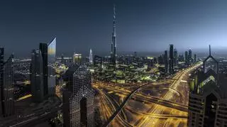 Burdż Chalifa w Dubaju – konstrukcja, taras widokowy i inne ciekawostki na temat najwyższego wieżowca świata