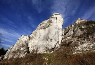 Szlak Orlich Gniazd. Zamki, ciekawostki, trasy