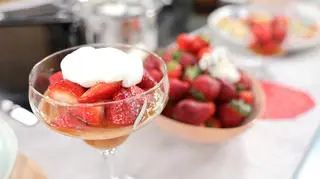 Truskawki w pomarańczowym karmelu