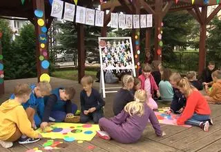 Dzień Kropki. Jak rozbudzić w dziecku kreatywność i wzmocnić jego pewność siebie? 