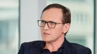 Andrzej Chyra opowiada o późnym ojcostwie i alkoholizmie