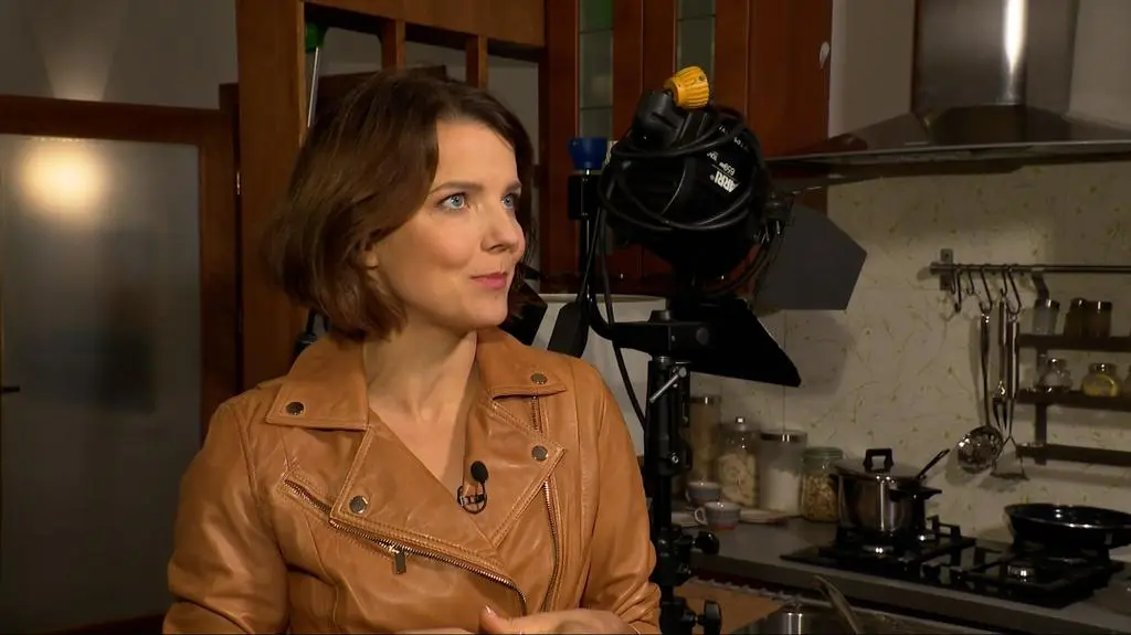 Joanna Jabłczyńska na planie "Na Wspólnej". 