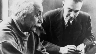 Julius Robert Oppenheimer i Albert Einstein