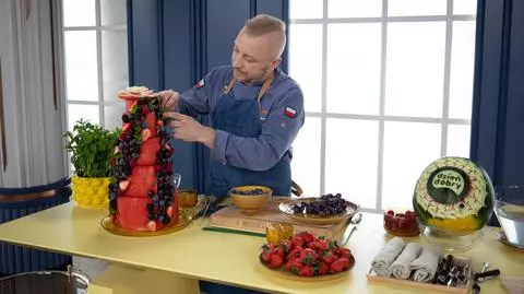 Jak zrobić owocowy tort? 