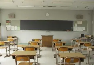 Raport dotyczący dyskryminacji dzieci nieuczęszczających na religię. "Wyróżnia się ministrantów" 