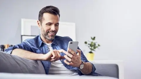 Jak korzystanie z telefonu wpływa na płodność? 