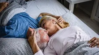 "Wagina z wiekiem jest coraz zdolniejsza". Jak wygląda seks seniorów i dlaczego jest tabuizowany?