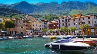 Jezioro Garda we Włoszech. Plaże, atrakcje, zabytki