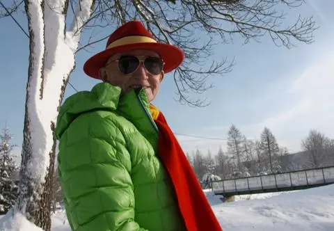Kolor nie patrzy na pesel. Jak dojrzałe osoby bawią się modą? 