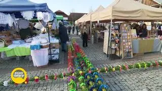 Palmy wielkanocne sięgają nieba 