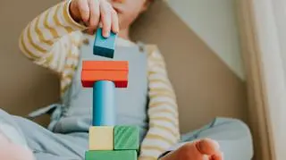 5-latek spędził tydzień w przedszkolu. Porzucił go tam ojciec