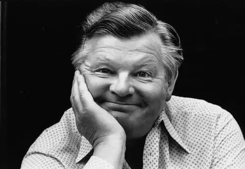 100 lat temu urodził się Benny Hill. Legendarny komik nie uniknął kontrowersji