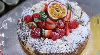 Drożdżówka bez drożdży, czyli ciasto ucierane z truskawkami pod kruszonką