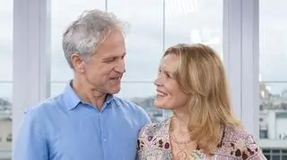 Radosław Pazura i Dorota Chotecka są razem już 34 lata. Dlaczego aktor chciał się bić o ukochaną?